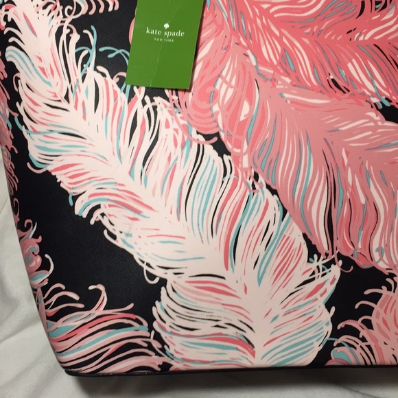 SOLD! Kate Spade Shoulder/Tote Bag - Picture 6 of 7